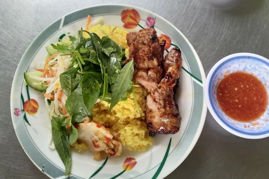 Các quán cơm gà ngon tại Phú Yên