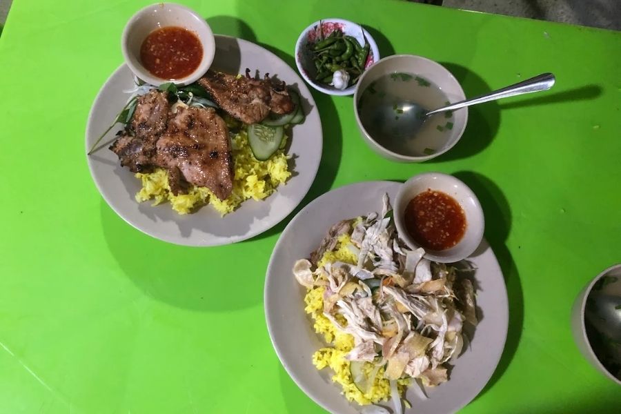 Các quán cơm gà ngon tại Phú Yên