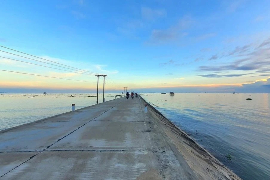 Du lịch Ninh Bình - Bãi biển Cồn Nổi