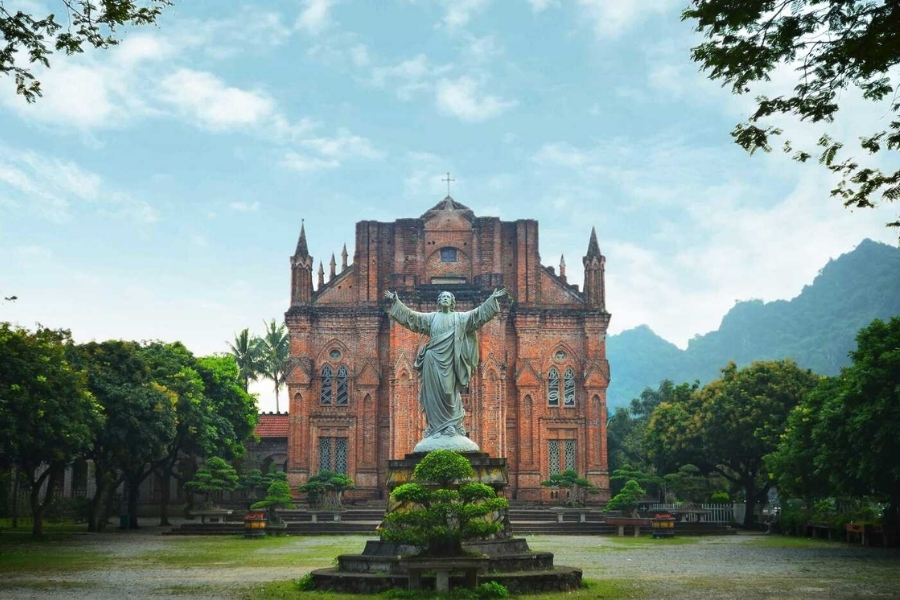 Thánh mẫu Châu Sơn