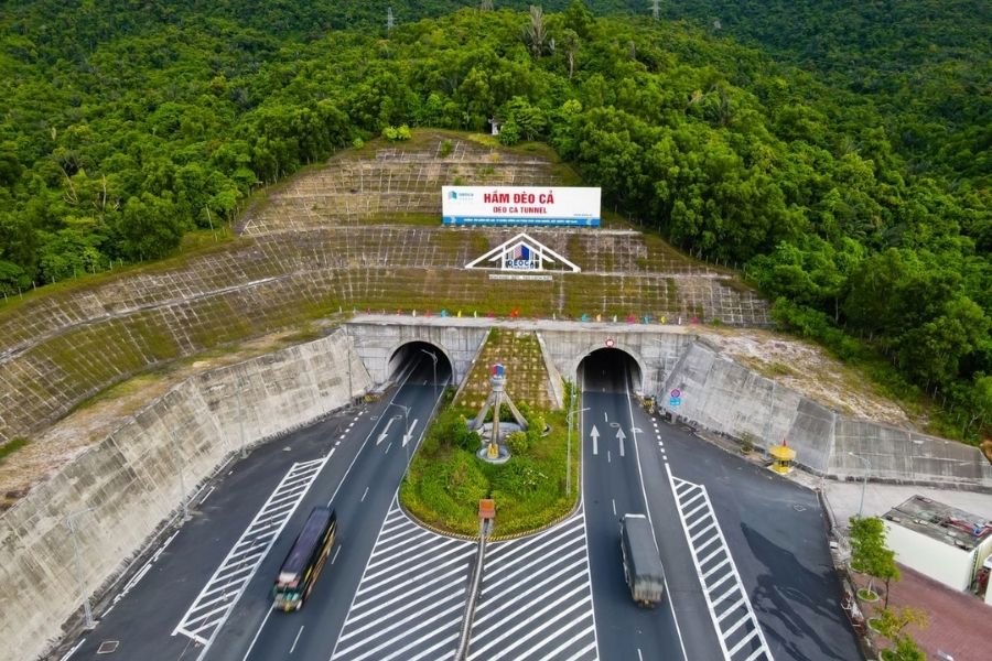 Hầm Đèo Cả Phú Yên