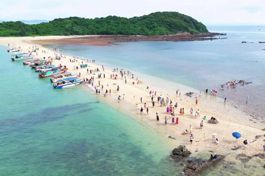 Du lịch biển đảo Cô Tô tháng 6