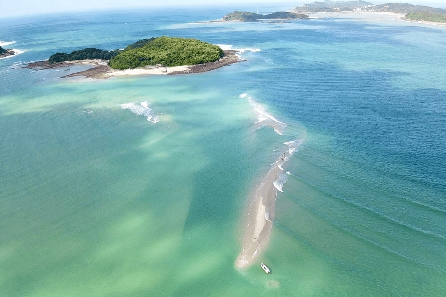 Nghỉ dưỡng trên đảo Cô Tô thơ mộng