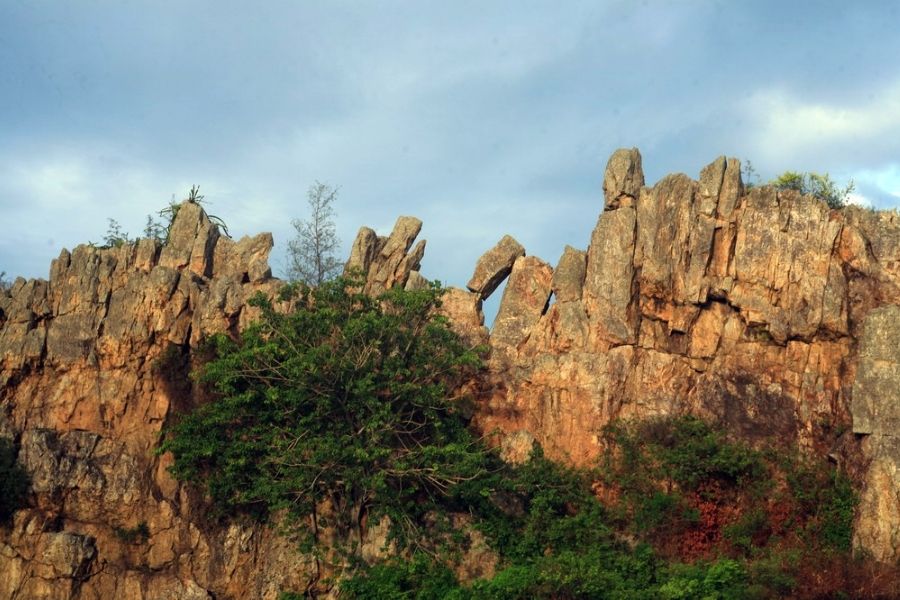 Gành đá Hòa Thắng Phú Yên