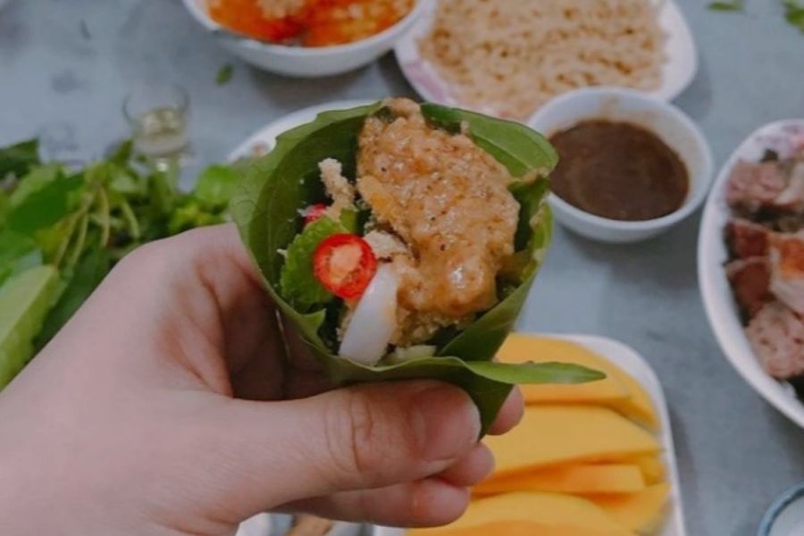 Gỏi cá nhệch Ninh Bình