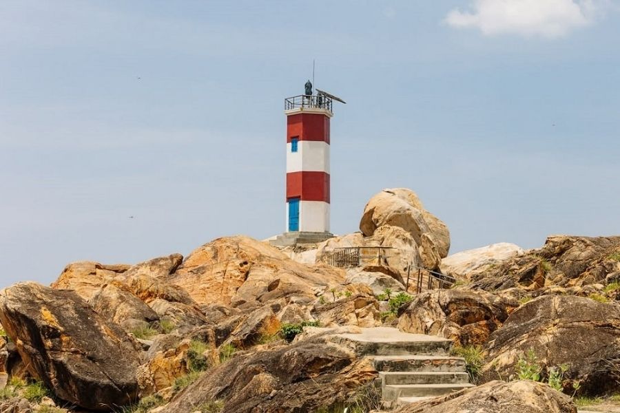 Khám phá hải đăng Gành Đèn Phú Yên