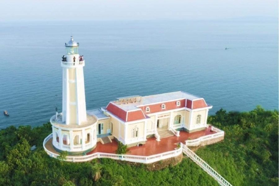 Khám phá đảo Vĩnh Thực - hải đăng Vĩnh Thực