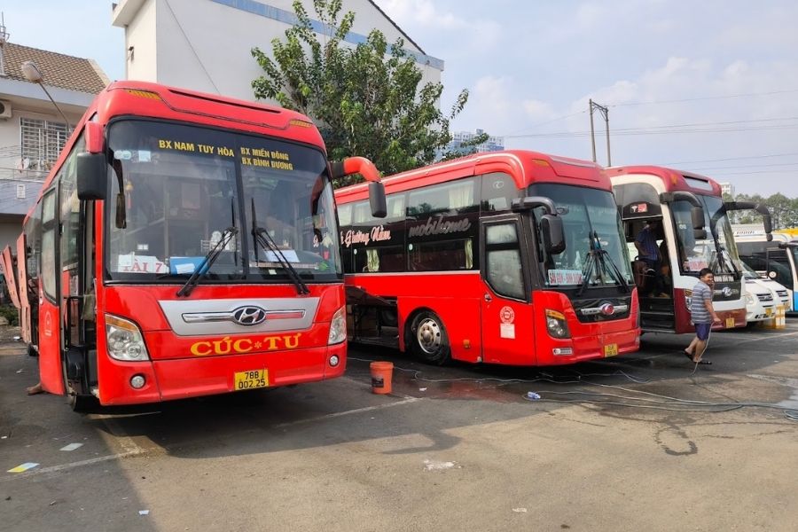 5 nhà xe limousine Phú Yên - Sài Gòn dịch vụ tốt