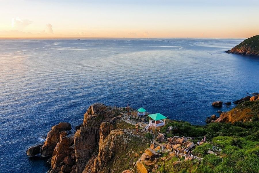 Khám phá Mũi Điện Phú Yên