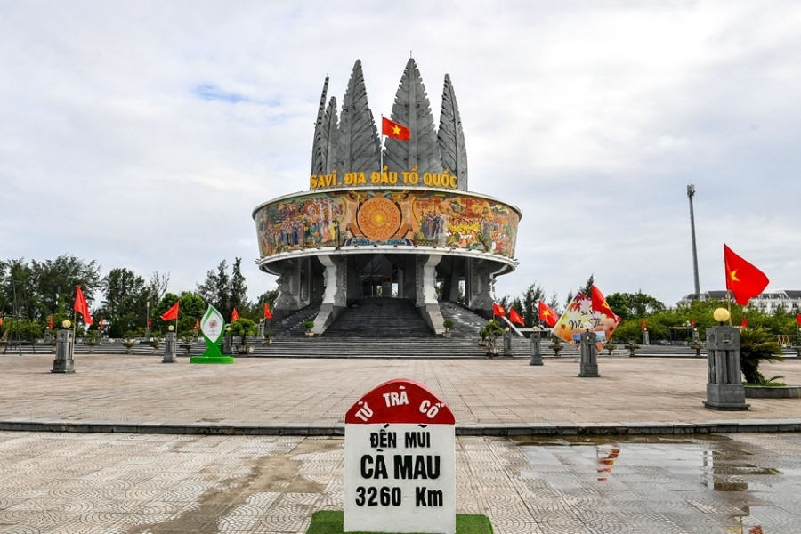 Mũi Sa Vĩ Móng Cái - Mốc địa đầu Tổ quốc
