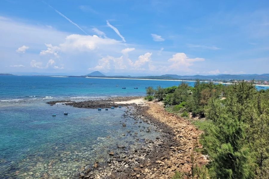 Nên tới Mũi Yến khi nào?