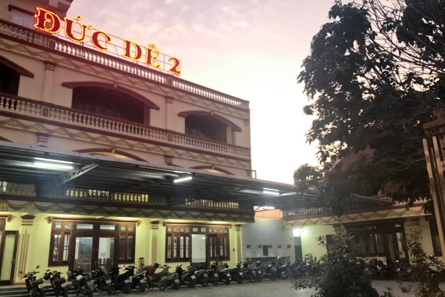 10 quán dê ngon Ninh Bình nức tiếng khi du lịch Tràng An - Tam Cốc