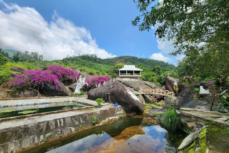 Du lịch suối Mơ Phú Yên