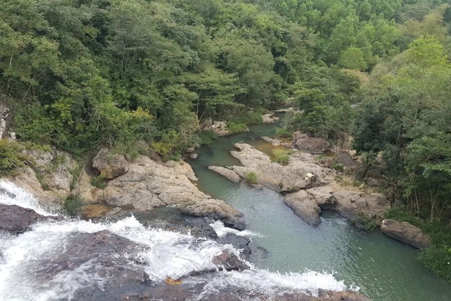 Khu du lịch Thác Cây Đu Phú Yên