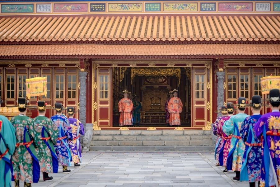 Ngắm Huế mộng mơ tháng đầu năm