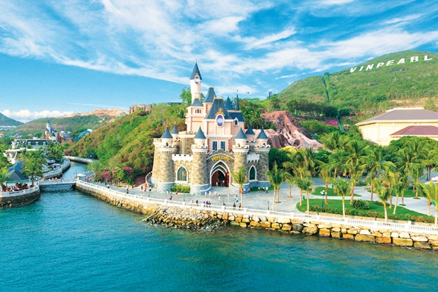 Về Nha Trang "trốn lạnh tìm nắng"