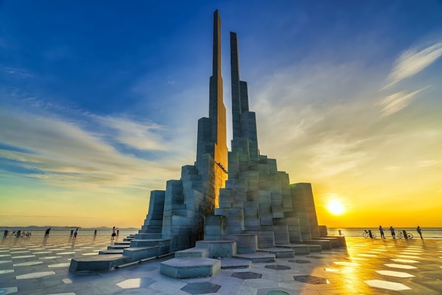 Tháp Nghinh Phong Phú Yên