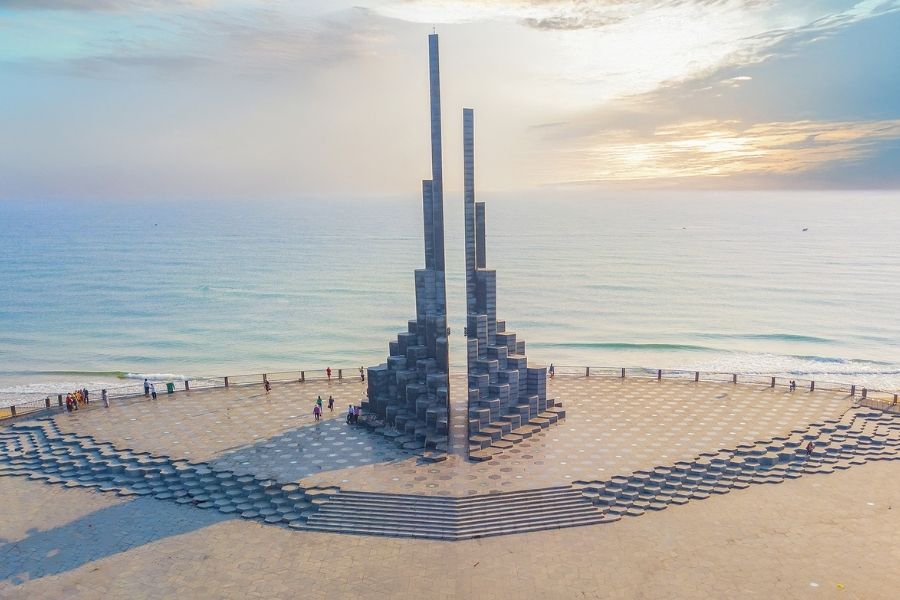 Các điểm du lịch đẹp gần Biển Yến