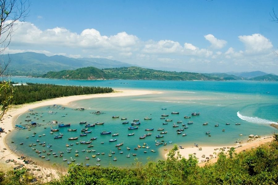 Khám phá vịnh Xuân Đài Phú Yên