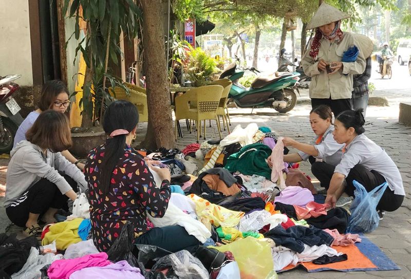 ao-quan-thanh-ly-gia-re