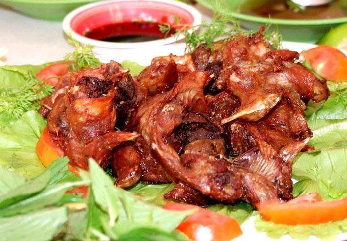 cac-mon-an-o-mien-nam