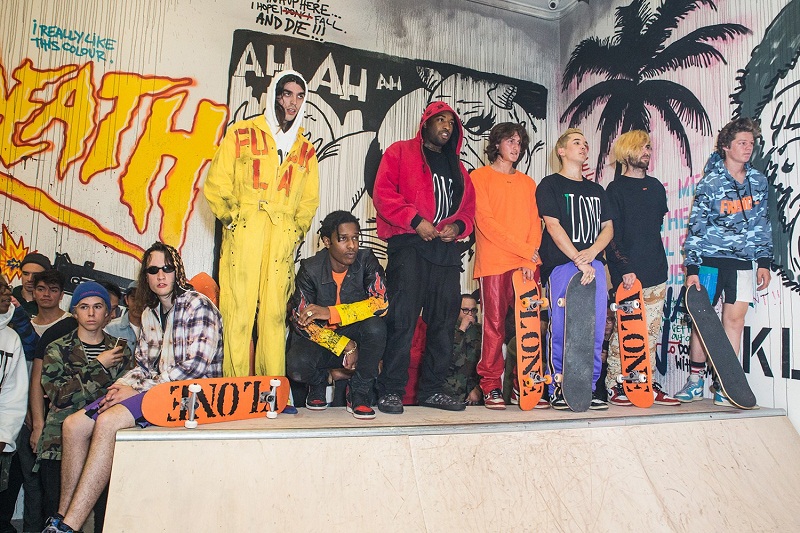 ao-vlone