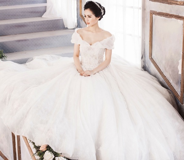 vay-bong-benh-cho-co-dau