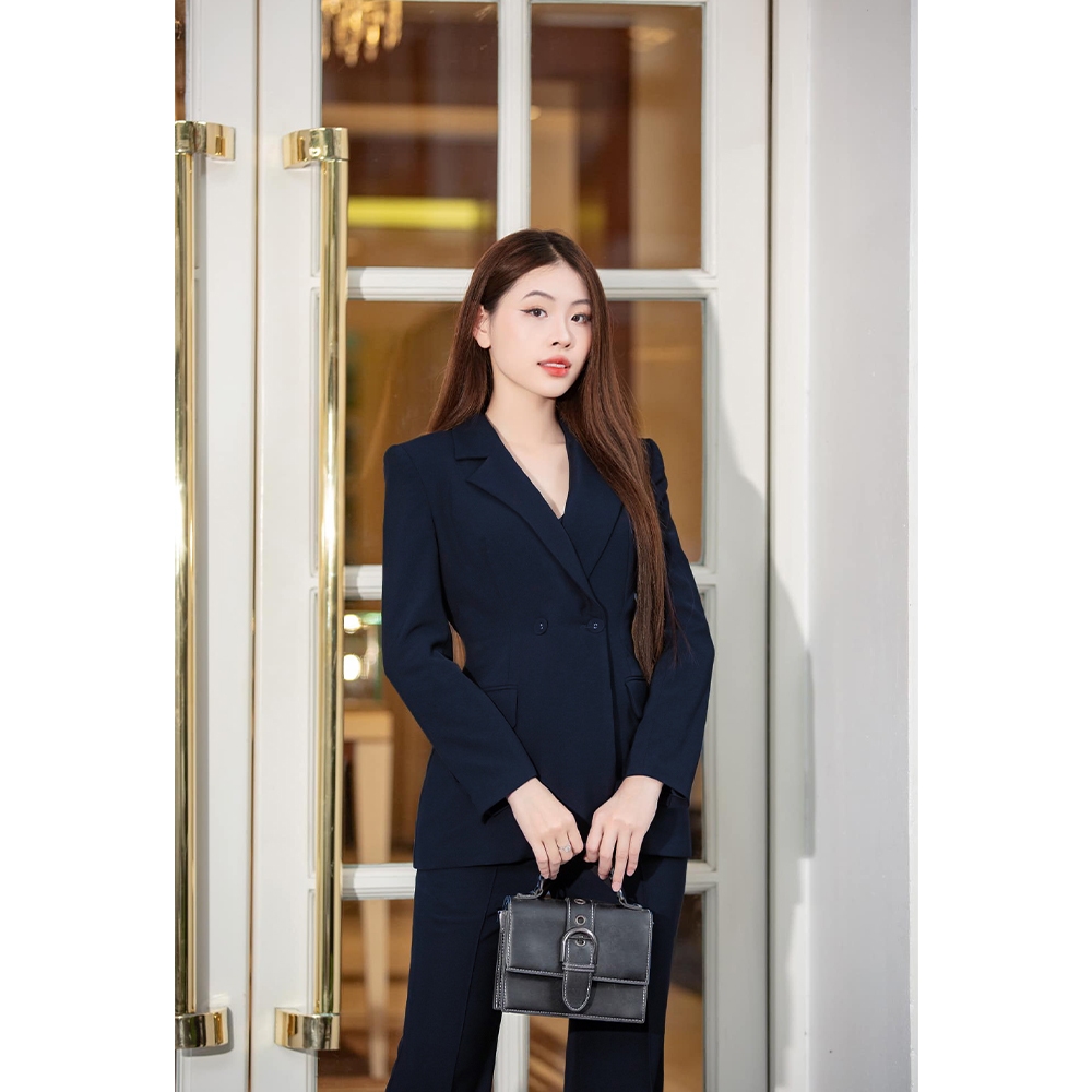 vest-nu-trung-nien-sang-trong