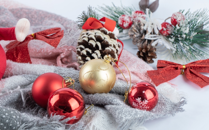 Top 6 ý tưởng kinh doanh mùa Noel kiếm bộn tiền - Nên chọn các mặt hàng Noel phù hợp với nhu cầu của khách hàng