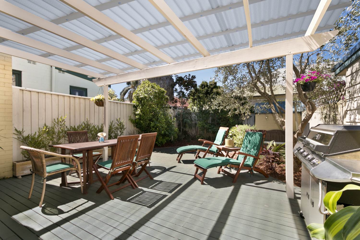 Tấm lợp lấy sáng góp phần bảo vệ môi trường và giảm thiểu tác động tiêu cực đến hệ sinh thái