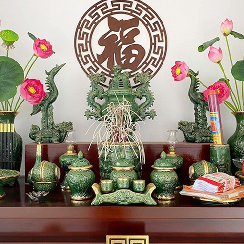 Bát Hương Như Thế Nào Là Có Lộc- Gốm Sứ Phúc Lộc Viên Minh