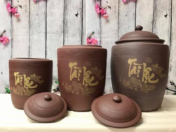 Đặc Điểm Hũ Đựn Gạo Gốm Bát Tràng - Phúc Lộc Viên Minh