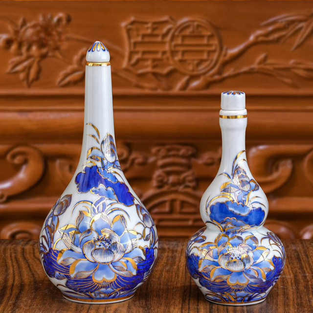 Nậm Rượu Men Lam Hoa Sen Vẽ Vàng Kim - Gốm Sứ Bát Tràng - Phúc Lộc Viên Minh