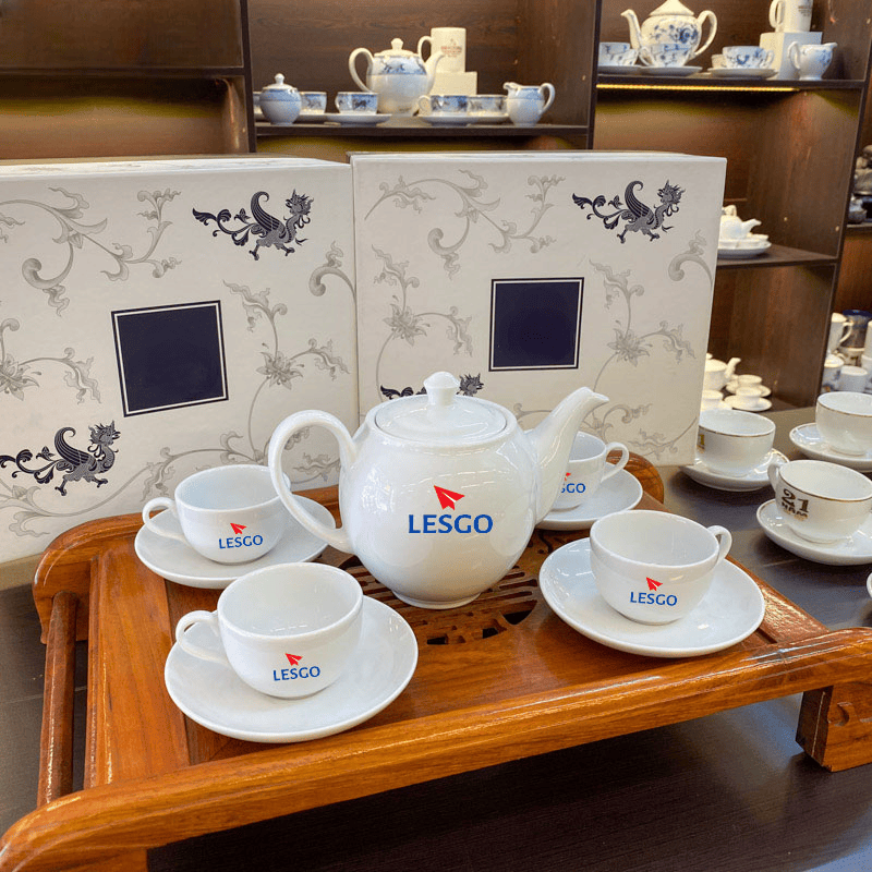 Ứng Dụng Của Quà Tặng Gốm Sứ In Logo Trong Doanh Nghiệp - Gốm Sứ Bát Tràng