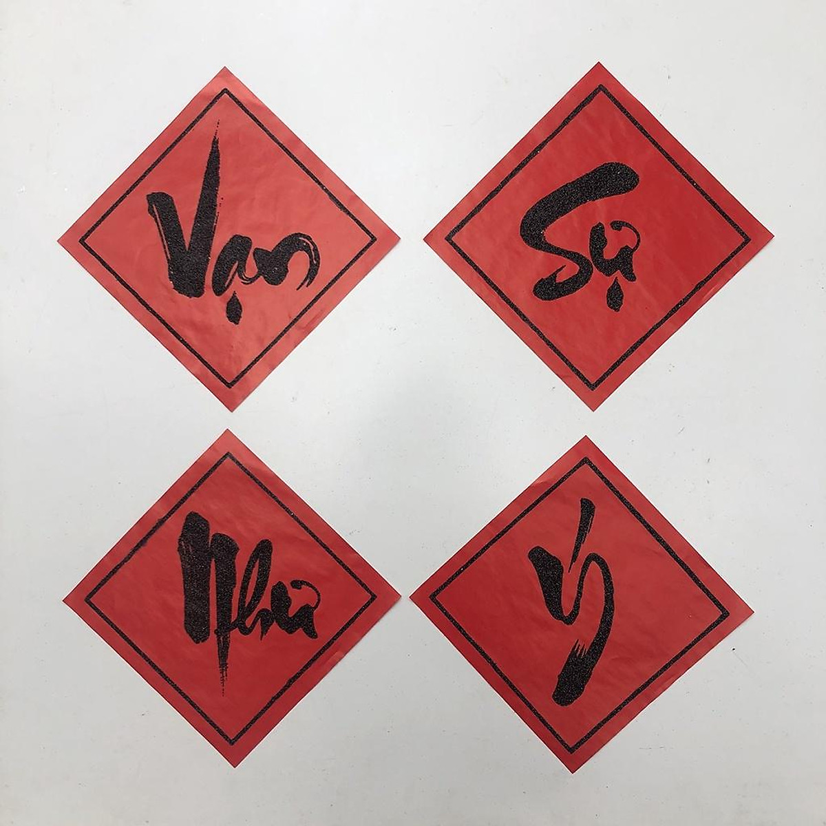 Ý Nghĩa Vạn Sự Như Ý Trong Gốm Sứ Phong Thuỷ - Phúc Lộc Viên Minh