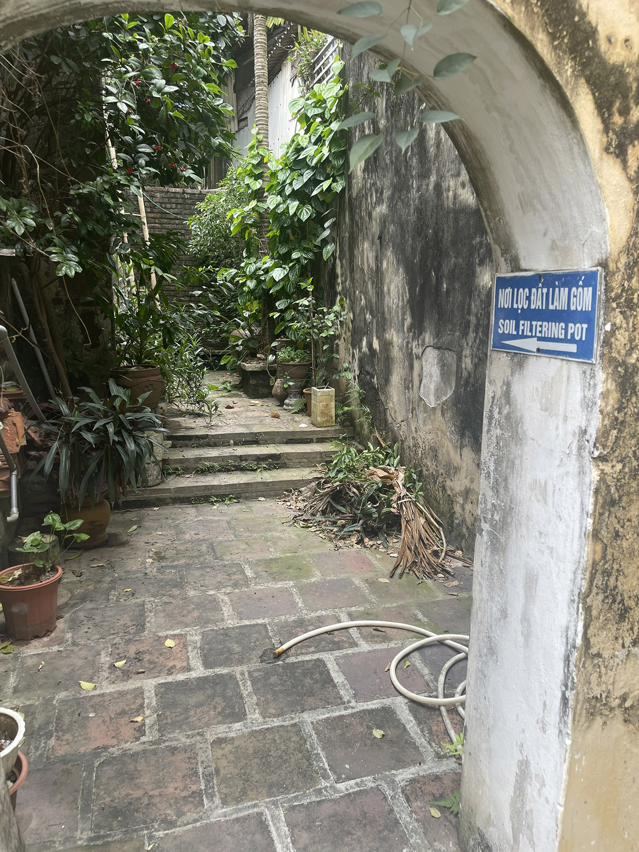 Nơi lọc đất làm gốm xưa của cố Nghệ Nhân Phạm Văn Ẩm