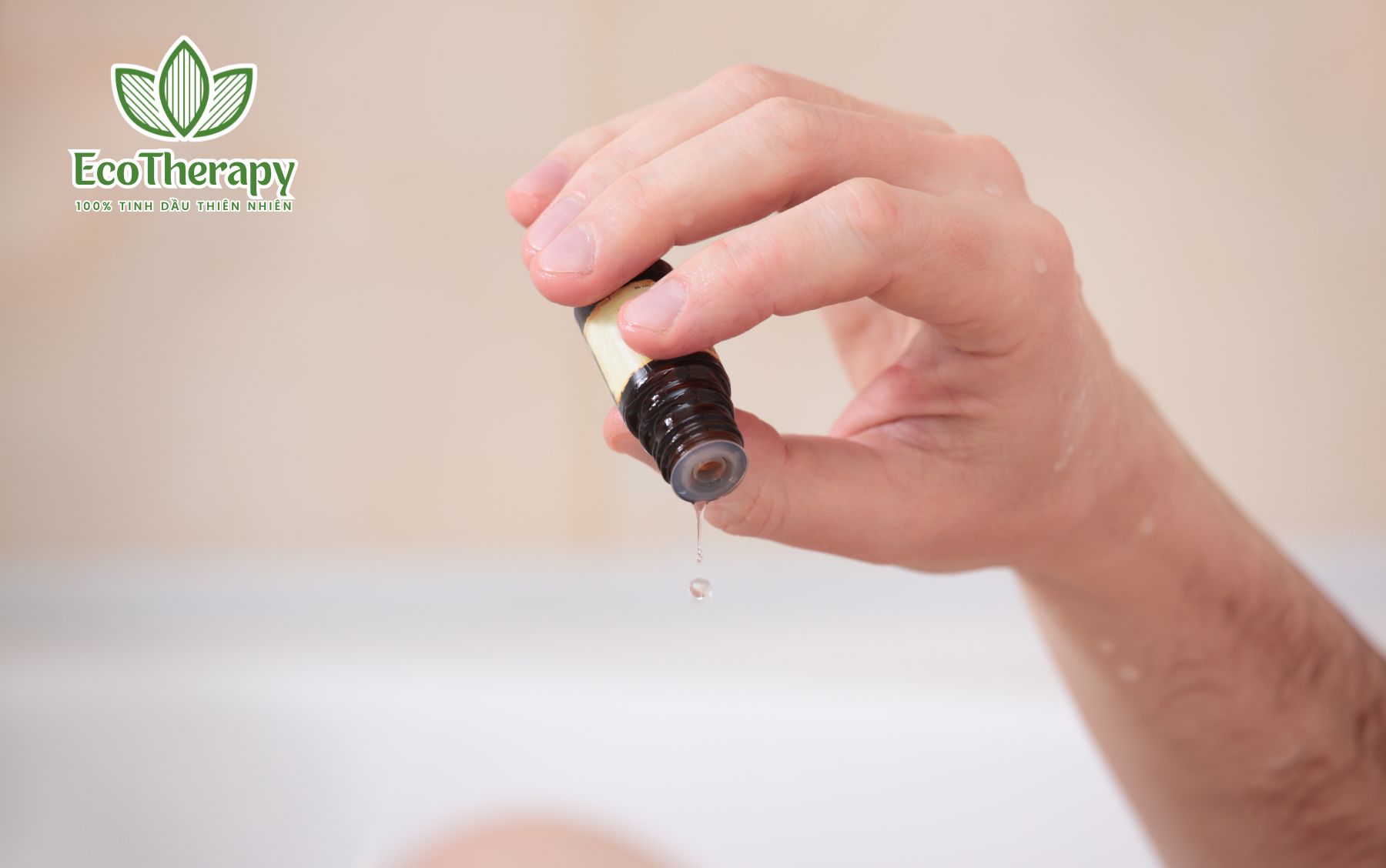 quan-ao-am-moc-am-mui-giai-phap-nhanh-gon-tu-tinh-dau-cho-cuoc-song-xanh