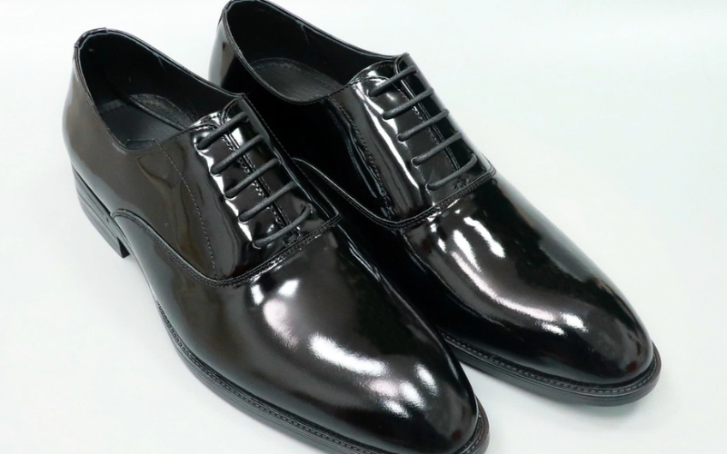 4 Cách Buộc Dây Giày Tây Oxford Đơn Giản Nhưng Sang Trọng