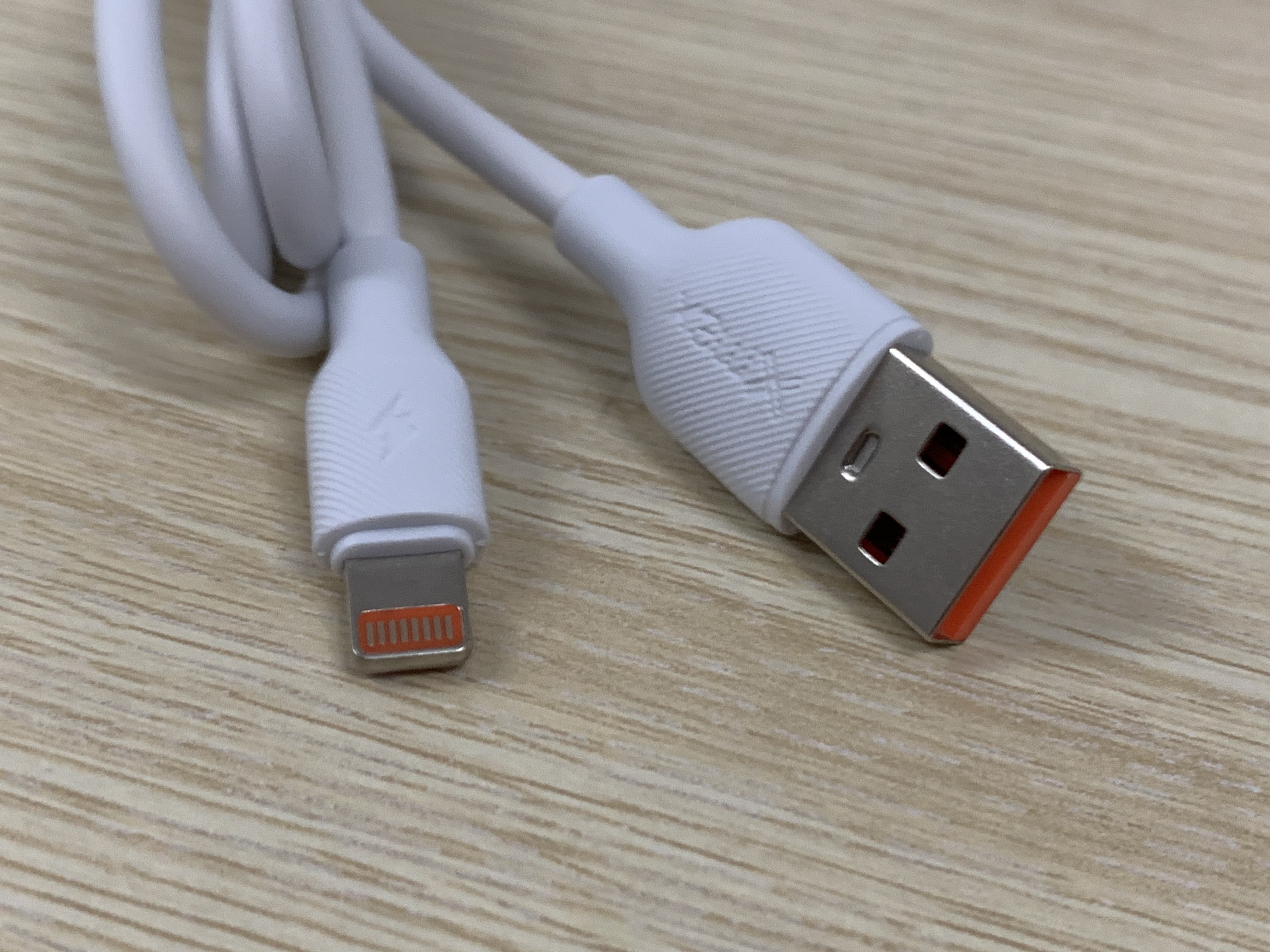 Cáp sạc Lightning Xmax XXL01 100W