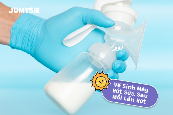 Cách vệ sinh bình sữa và máy hút sữa