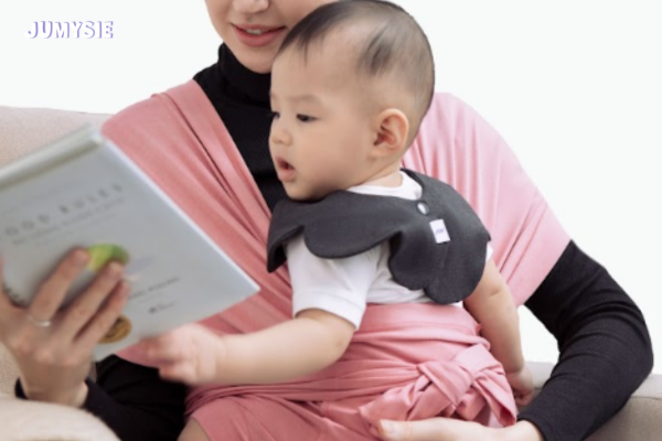Địu vải là loại địu được làm từ những dải vải dài, mềm mại và có khả năng co giãn tốt
