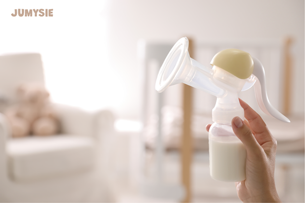 Khi nào mẹ nên dùng máy hút sữa