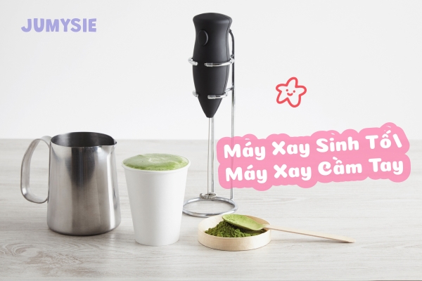 Máy xay đa năng là một trong những dụng cụ cần khi thiết cho bé ăn dặm