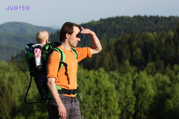 Cầm bảo đảm các nguyên tắc an toàn cho bé