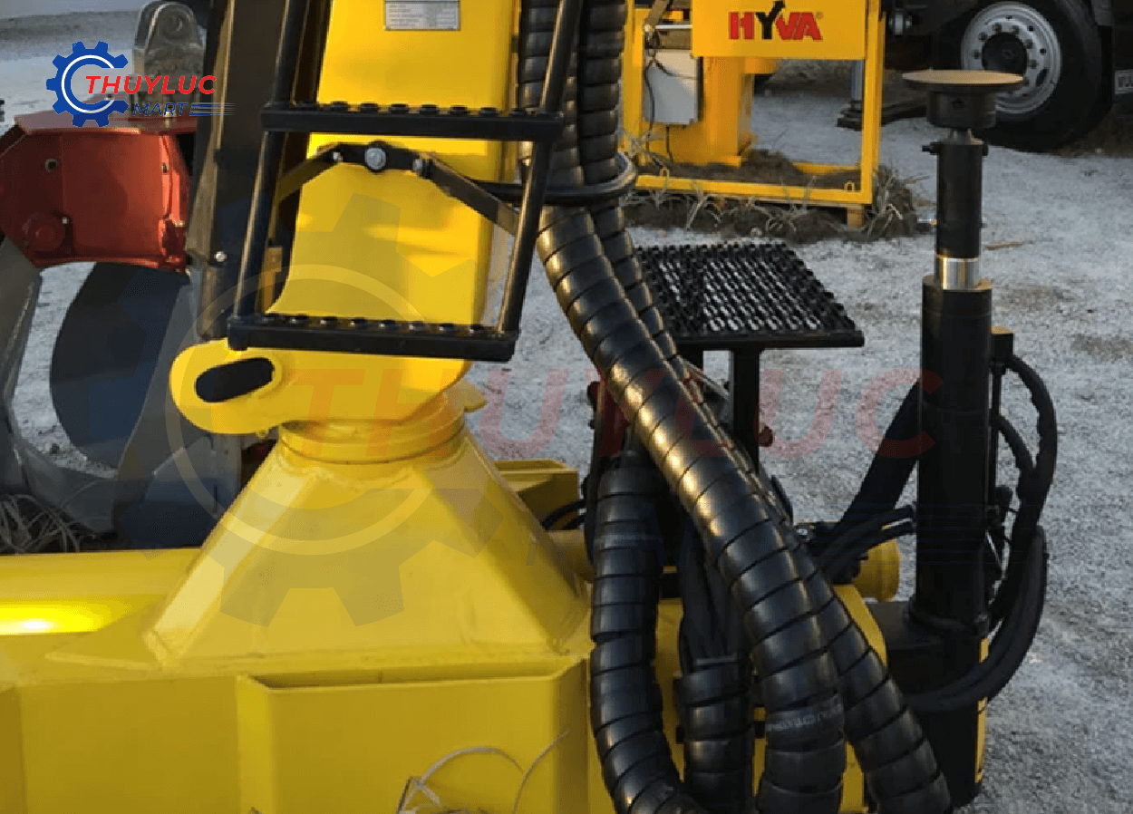 ống thủy lực bọc lò xo nhựa