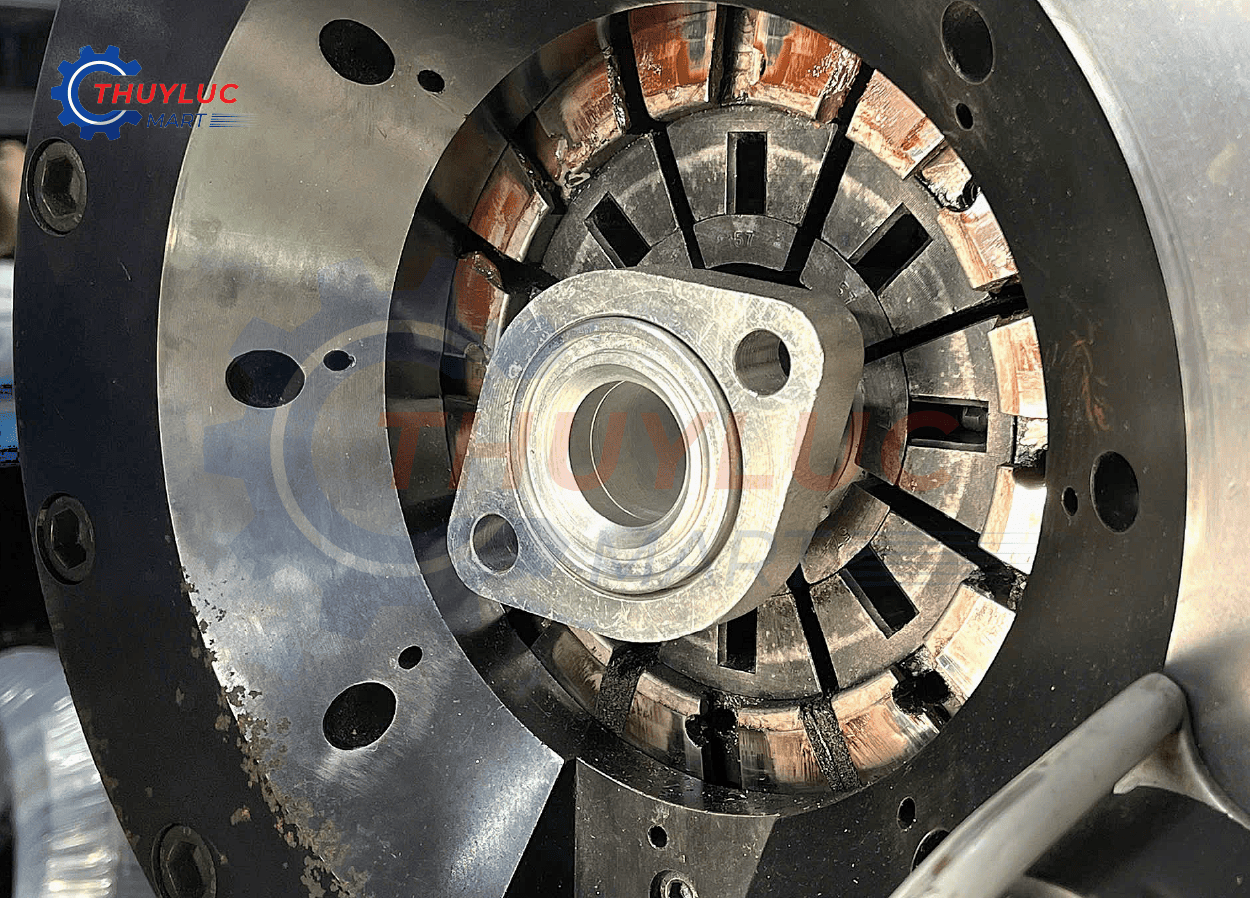 ống thủy lực bấm đầu mặt bích