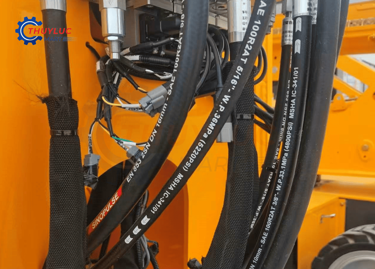 Cách chọn ống mềm tuy ô thủy lực theo môi trường làm việc