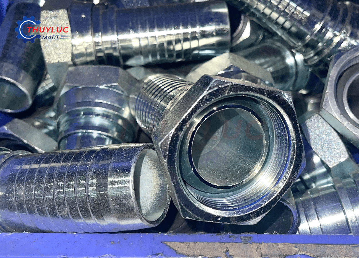 Đầu cos thủy lực ren cái áp cao mạ kẽm, chuôi gân bám chắc cho ống 1SN – 2SN.