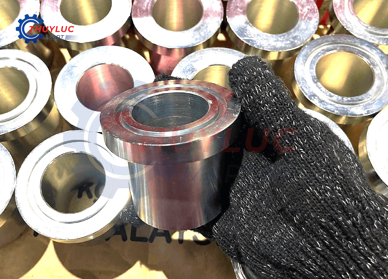 đầu bích ren nguyên khối