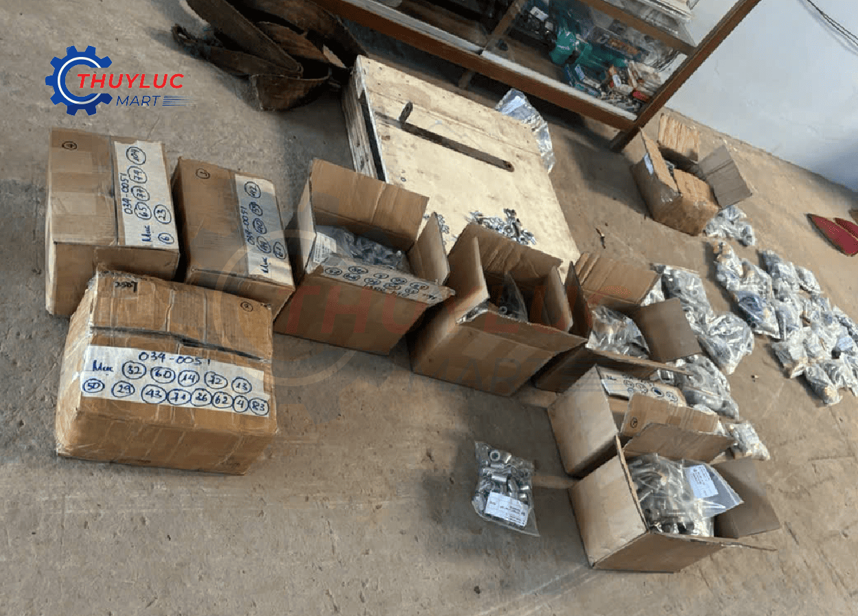 phụ kiện đầu bấm tuy ô và co nối thủy lực chuẩn BSP JIS chuẩn bị bàn giao cùng máy bấm ống Samway P32